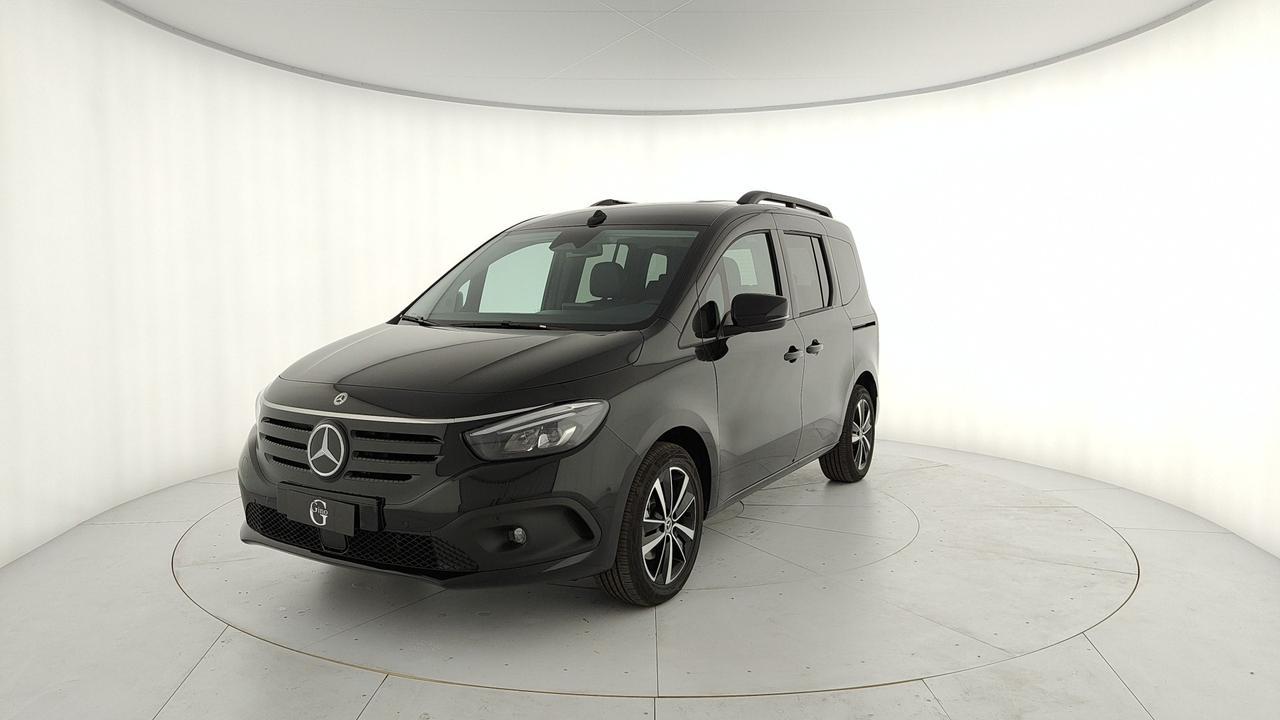 Mercedes-Benz EQT 200