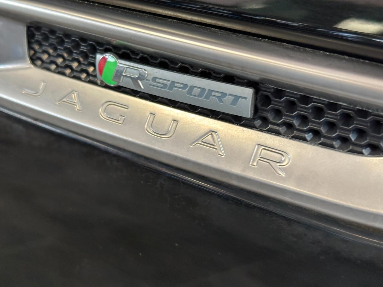 Jaguar F-Pace 2.0d R-Sport Awd 180cv autom