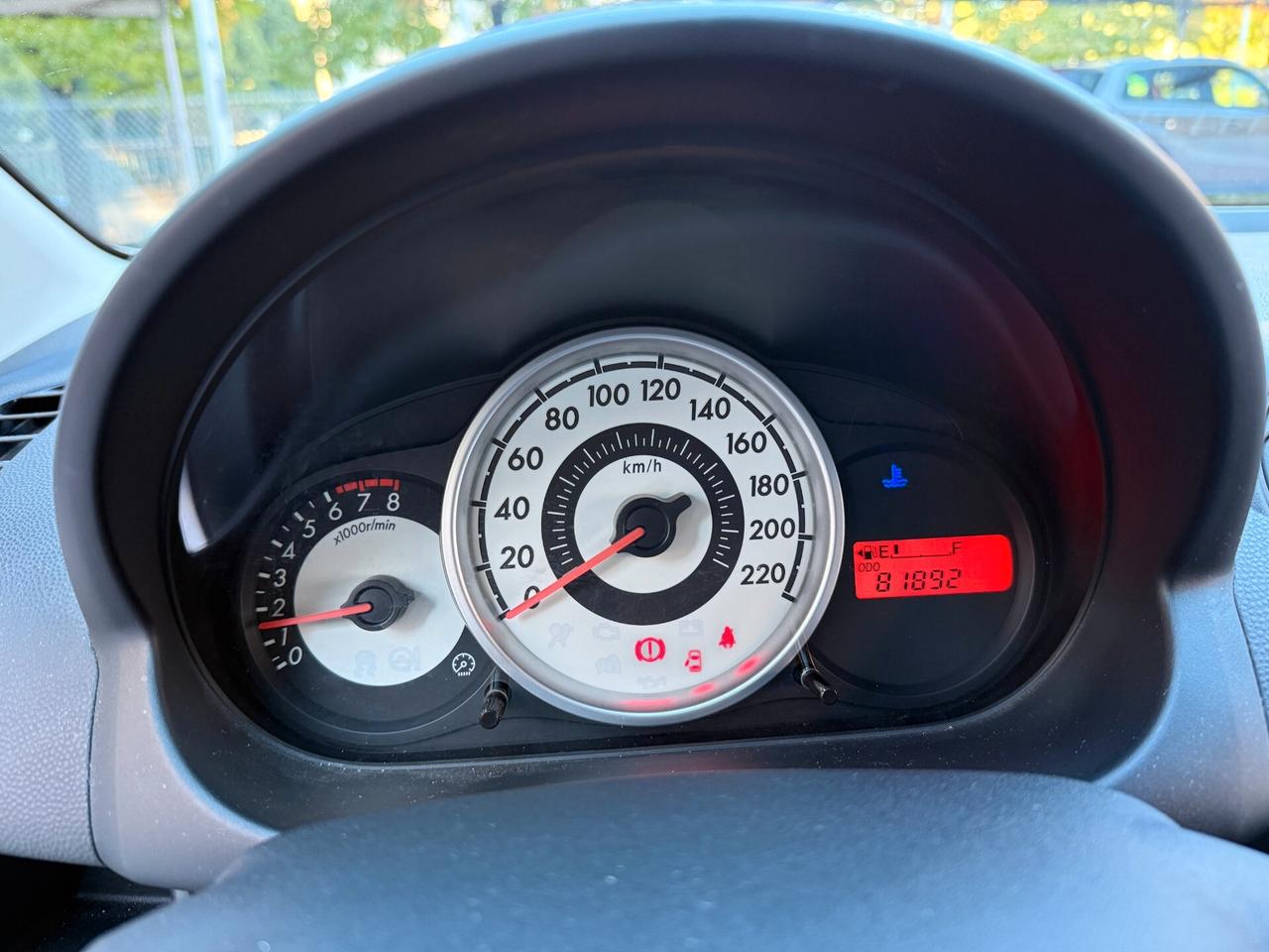 Mazda 2 1.4 play 3 porte ok per neopatentati
