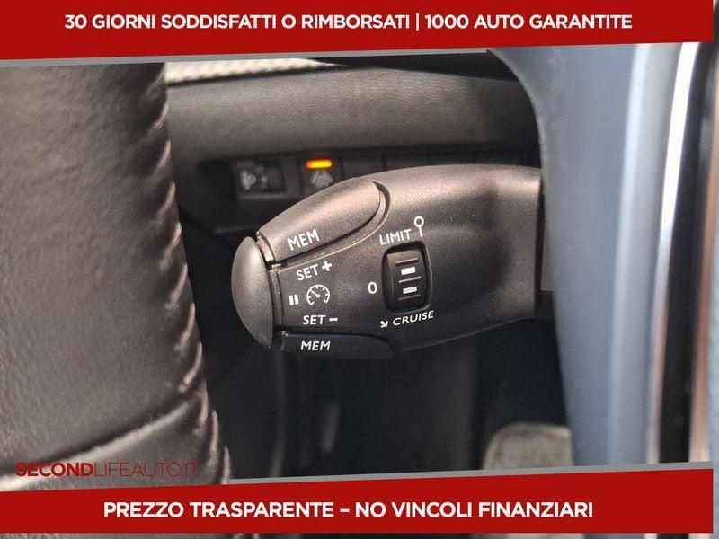 Peugeot 2008 e- Allure Pack 100kW