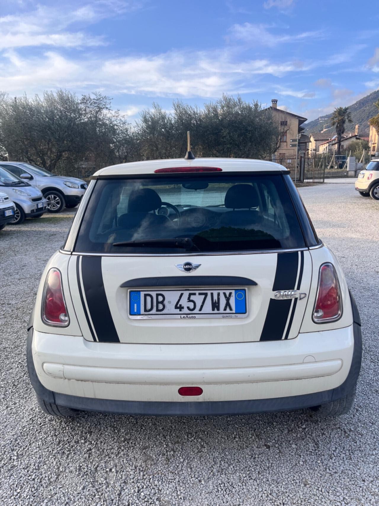 Mini 1.4 TDI Diesel PERFETTA SI NEOPATENTATI