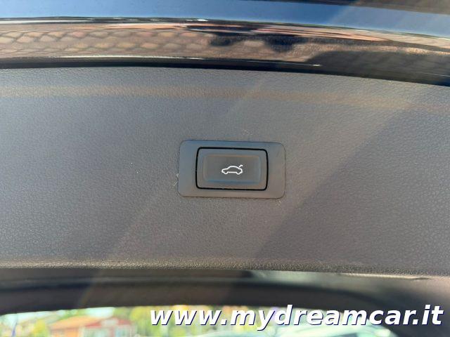 AUDI Q5 2.0 TDI Sport QUATTRO S tronic