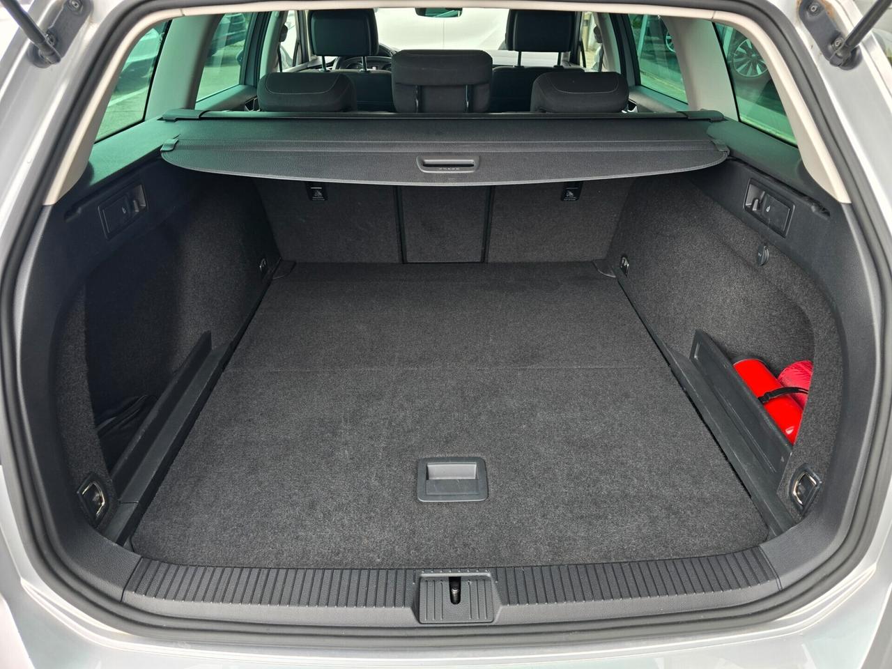 Vw Passat Variant 2.0 TDI SCR EVO DSG Business