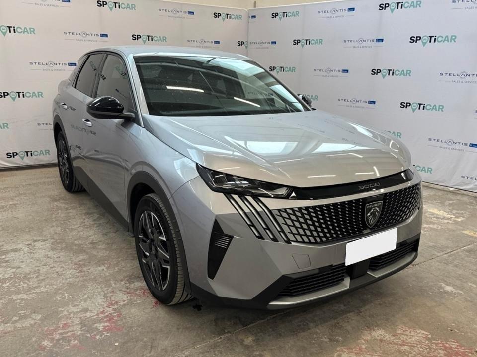 Peugeot 3008 Plug-in Hybrid 195 e-DCS7 Allure