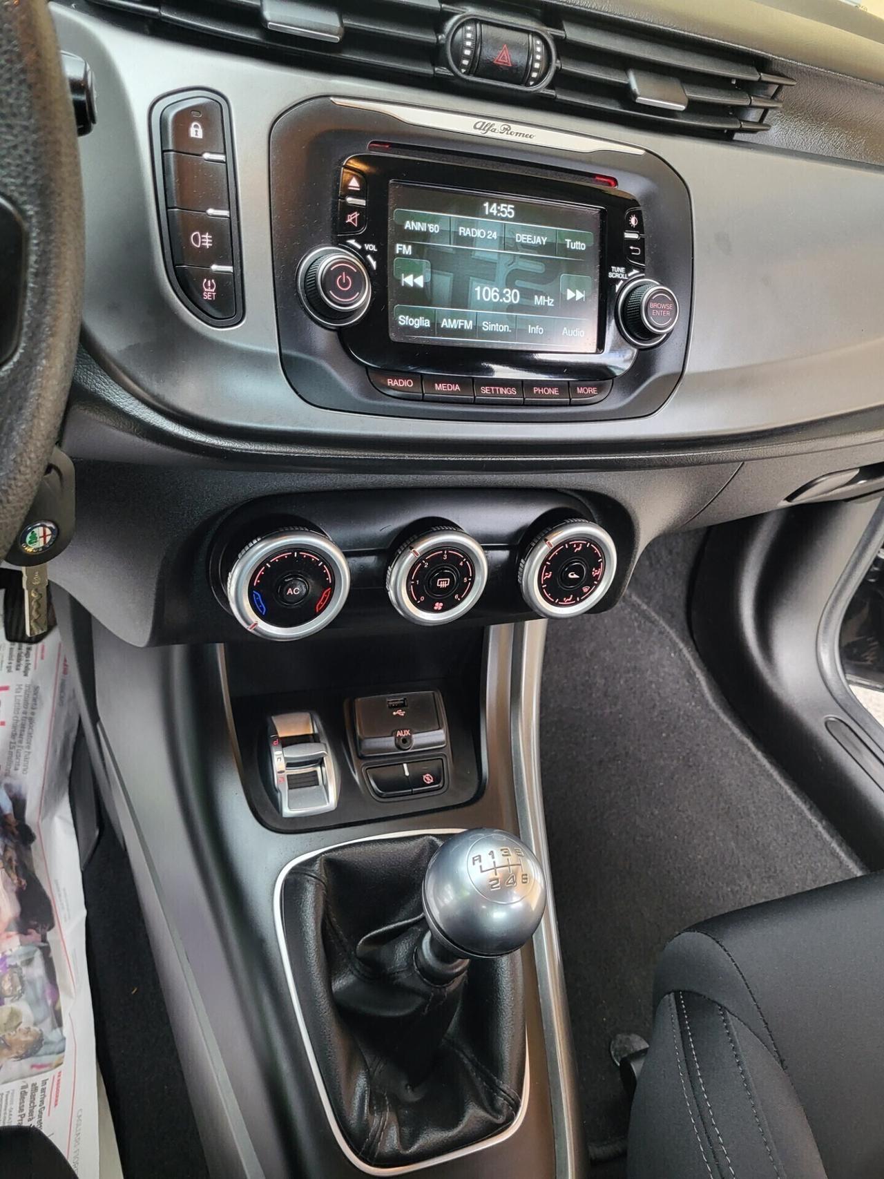 Alfa Romeo GIULIETTA 1,6 JTDM-2-UNICO PROPRIETARIO