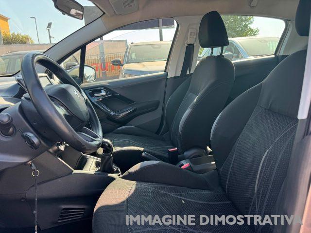PEUGEOT 208 1.4 8V HDi 68CV 5p. Allure