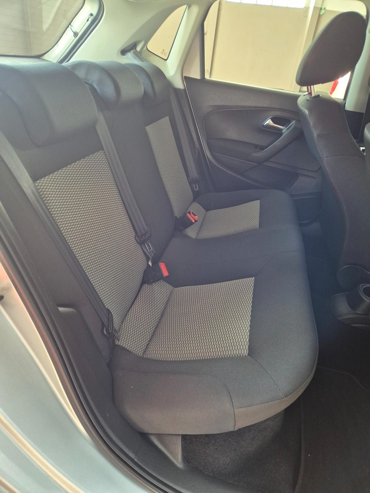 Volkswagen Polo 1.2 benzina euro 5 neo patentati