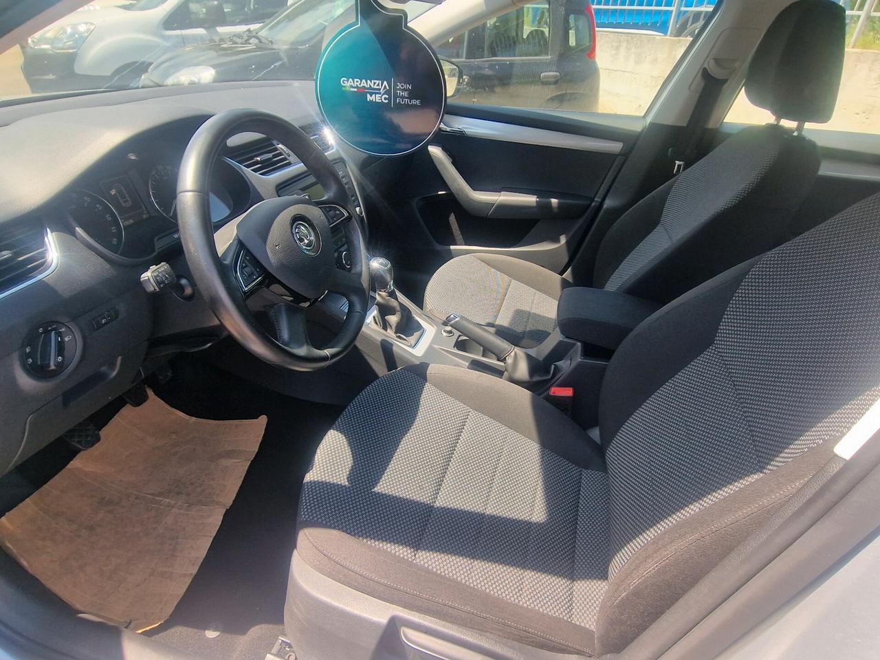 Skoda Octavia 1.6 TDI CR 105 CV Elegance
