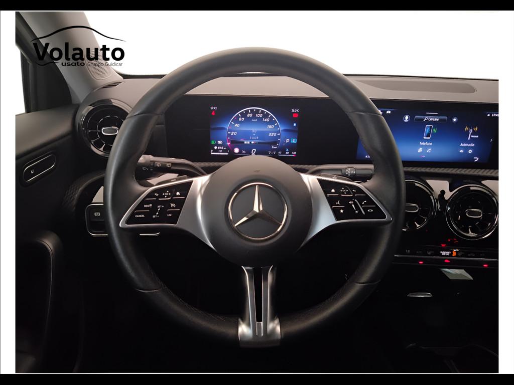 Mercedes-Benz Classe A - W177 2023 - A 180 d Advanced auto