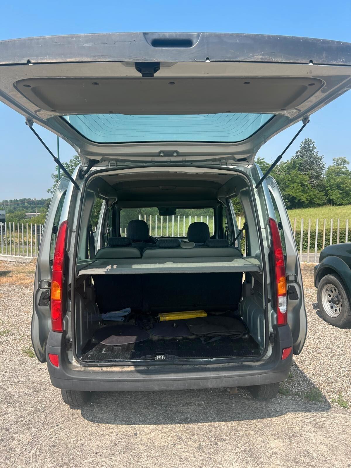 Renault Kangoo 1.6 105CV 5 porte Benzina/metano