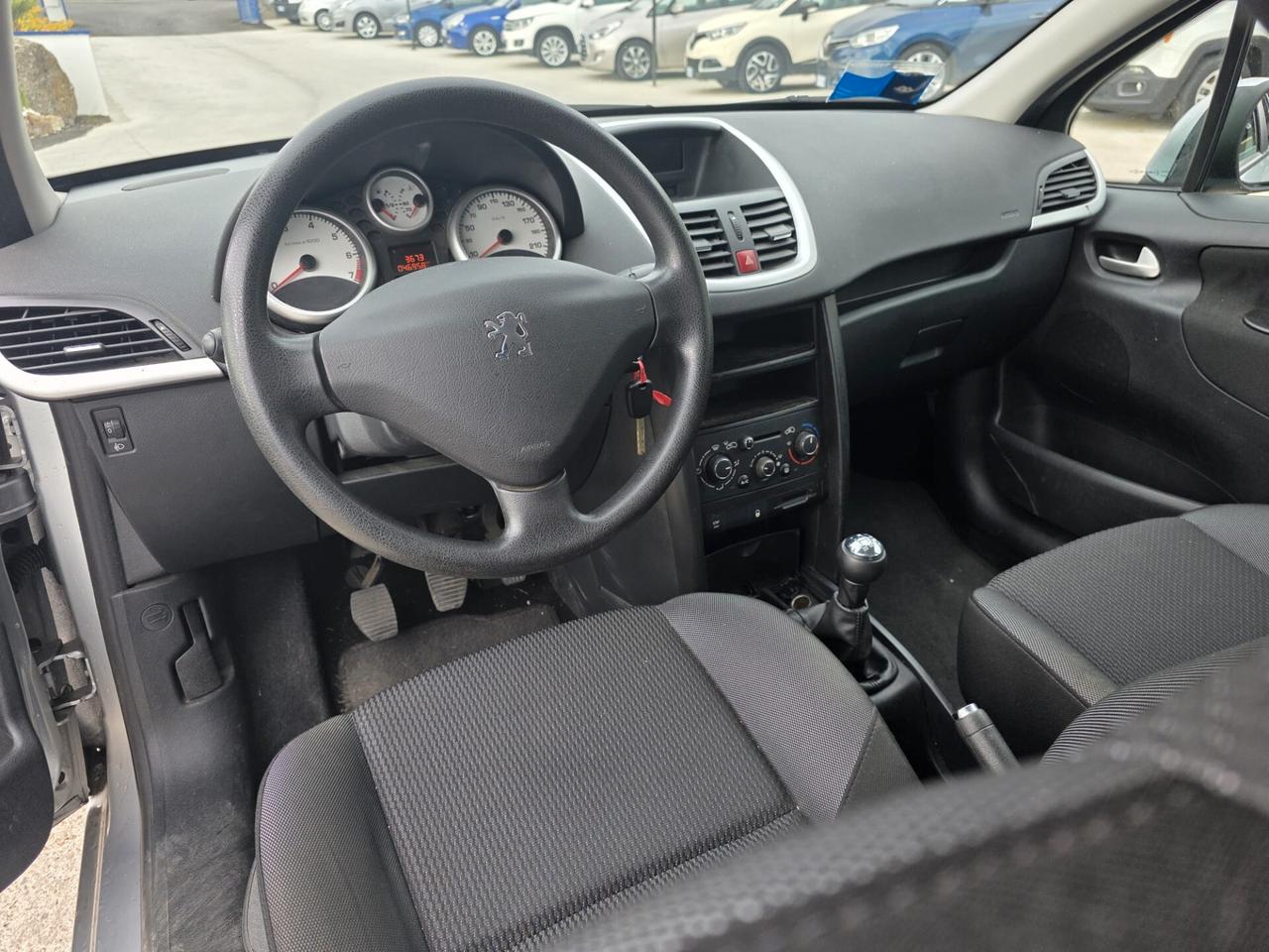 Peugeot 207 1.4 VTi 95CV 5p. Special Edition
