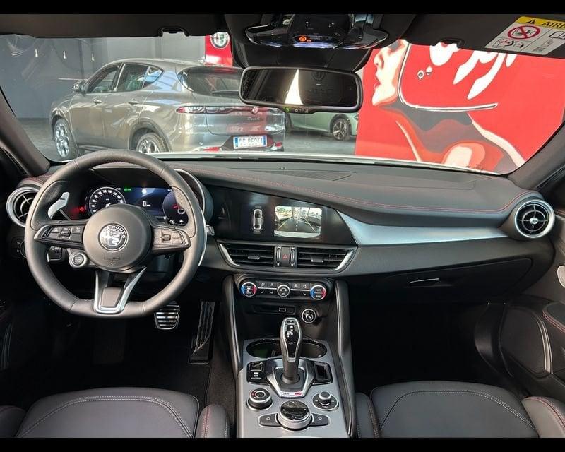 Alfa Romeo Giulia 2.2 Turbodiesel 210 CV AT8 AWD Q4 Tributo Italiano