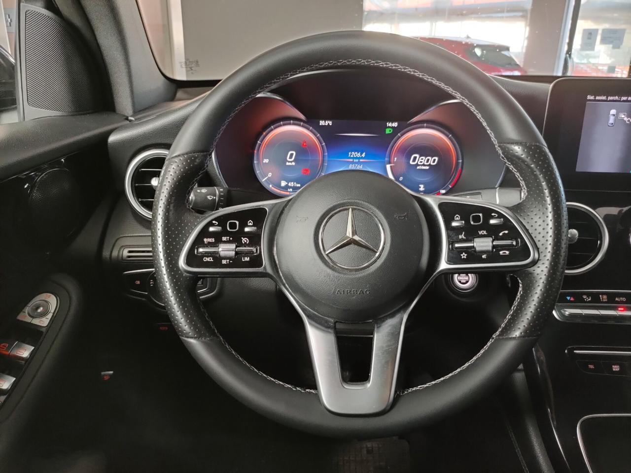 MERCEDES-BENZ GLC 220d 4Matic Coupé PREMIUM PLUS- BLACK EDITION!