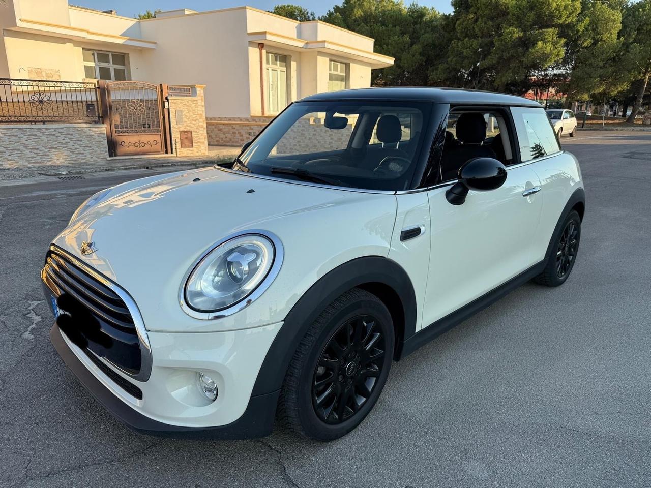 Mini 1.5 Cooper D Business XL