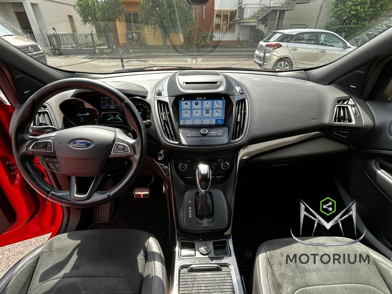 Ford Kuga ST-LINE