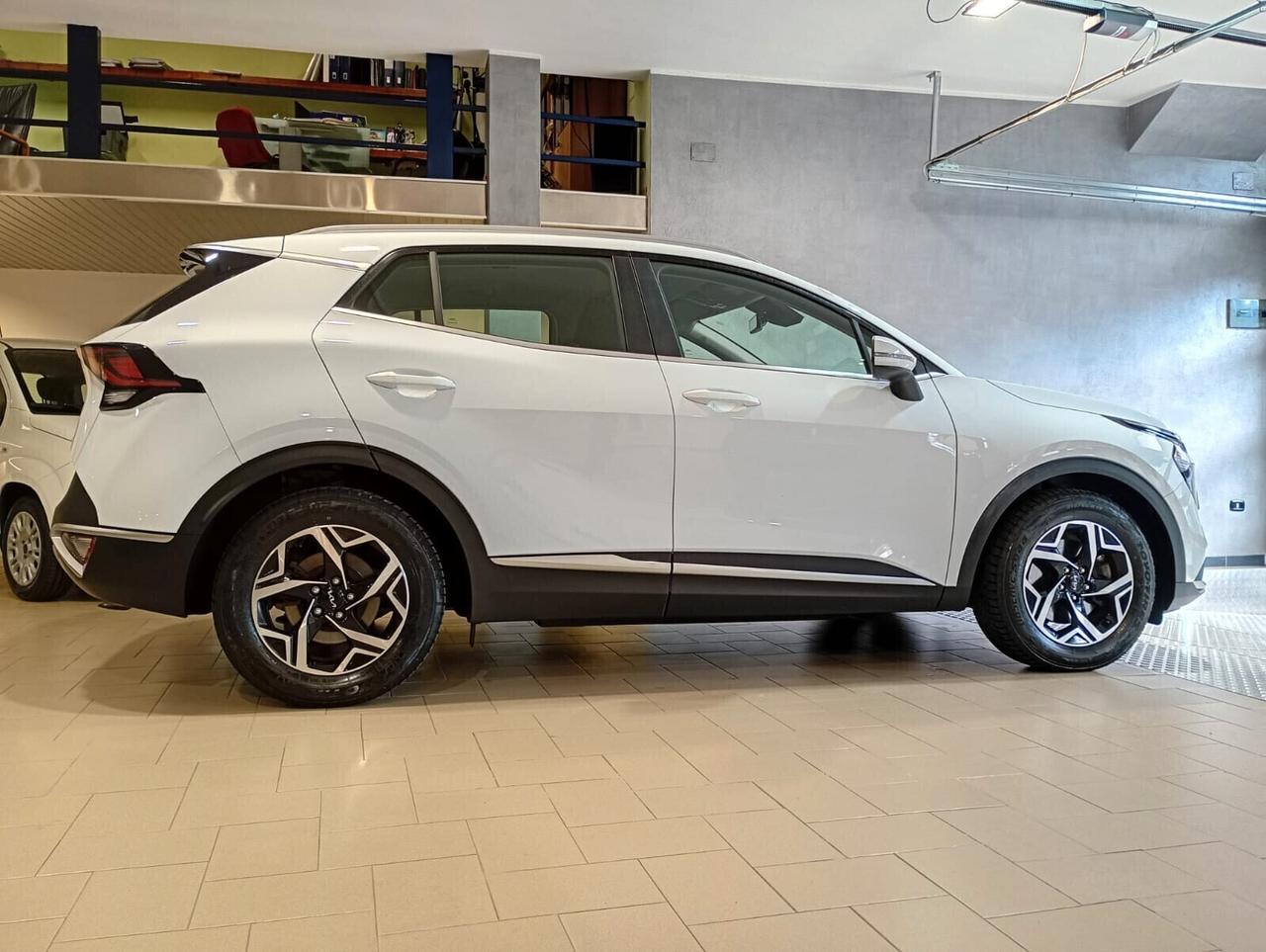 Kia Sportage 1.6 MHEV Business – 56.000 km – Promo