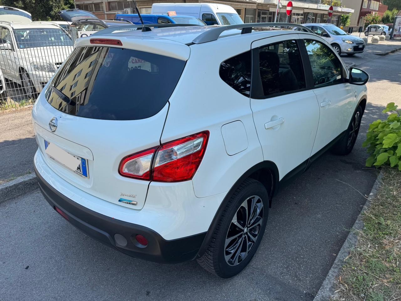 Nissan Qashqai 1.6 dCi neopaten garanzia 12 mesi