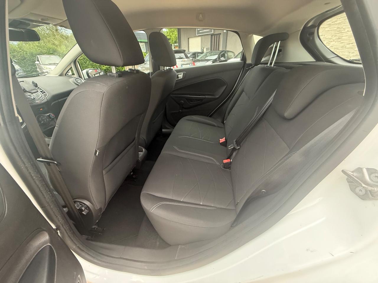 Ford Fiesta 1.5 TDCi 75CV 5 porte Business