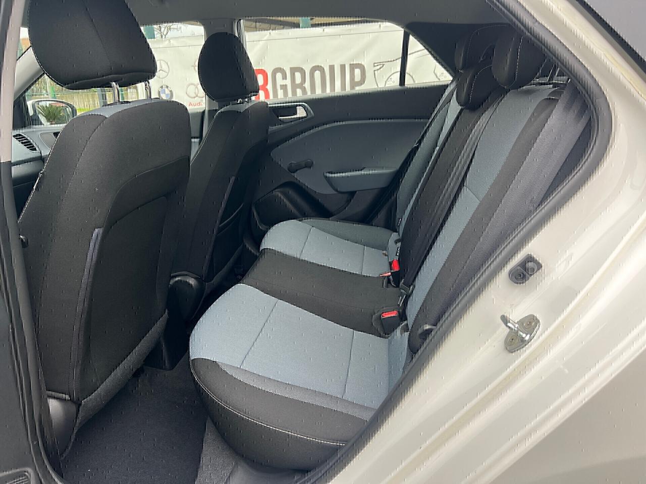 Hyundai i20 1.1CRDi 75CV 5porte-2017"UNIPRO"