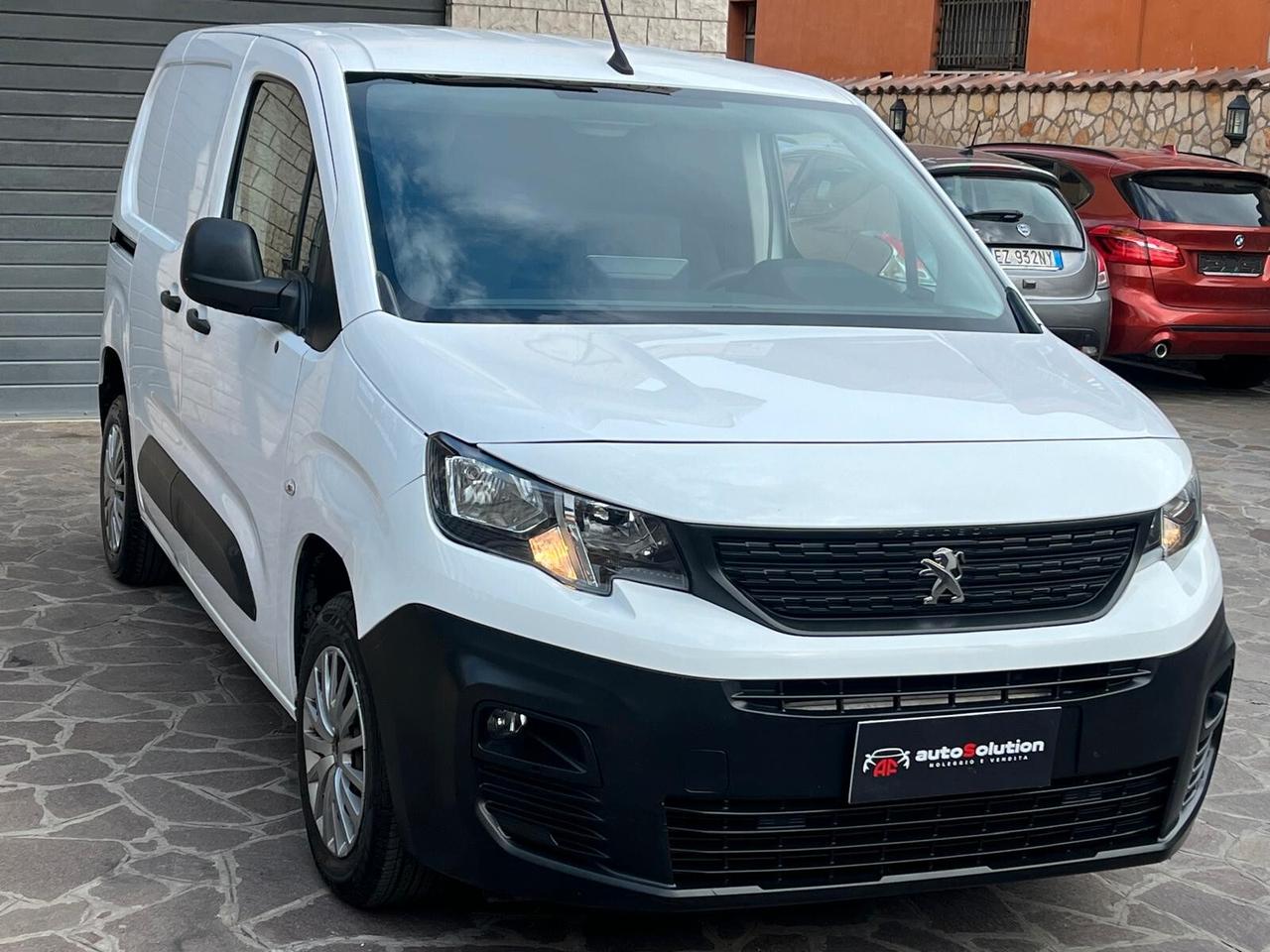 Peugeot Partner 1.5 Motore Nuovo Full optional Prezzo Finito
