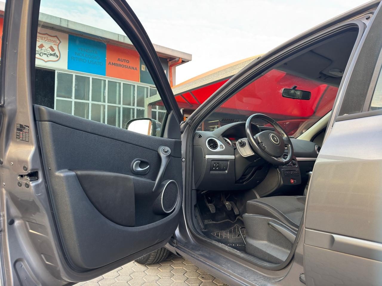 Renault Clio ADATTA A NEOPATENTATI 1.2 16V 5 porte Dynamique