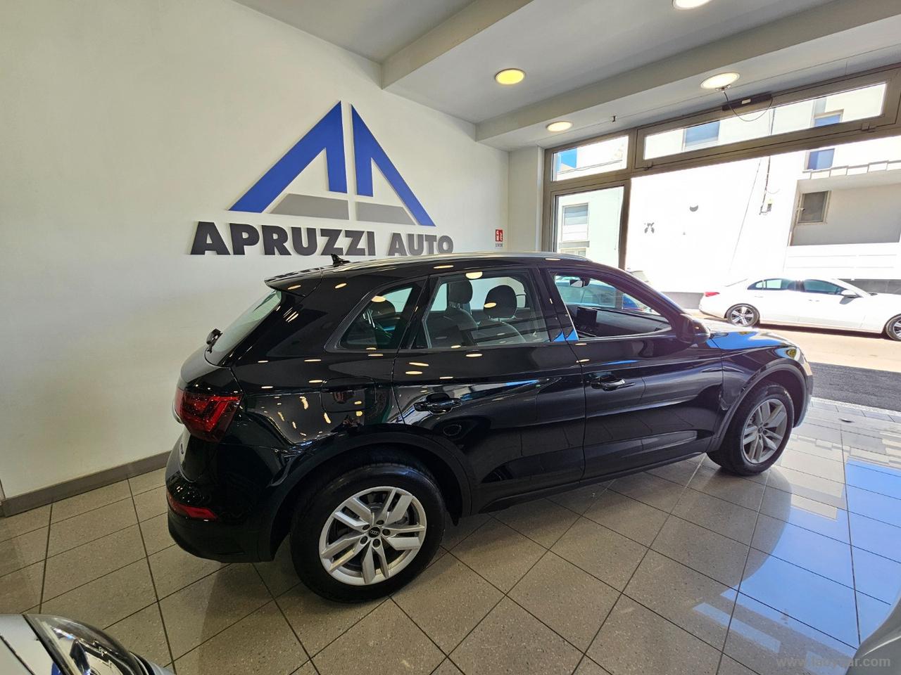 AUDI Q5 40 TDI 204CV quattro S tr. Business