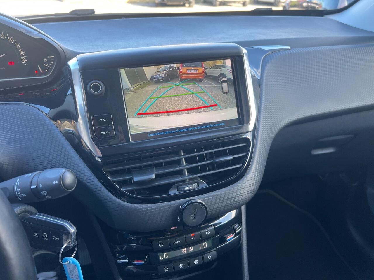 Peugeot 208 BlueHDi 75 5 porte Allure