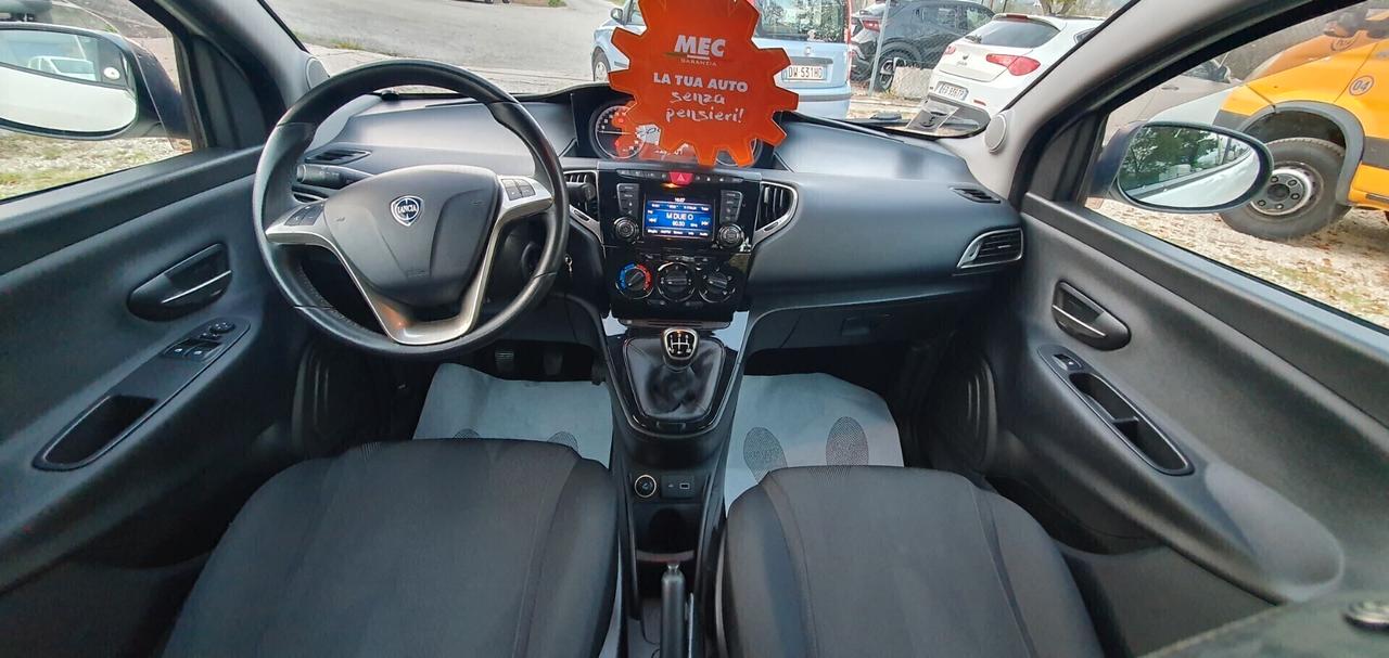 Lancia Ypsilon 1.2 69 CV 5 porte GPL Ecochic Gold