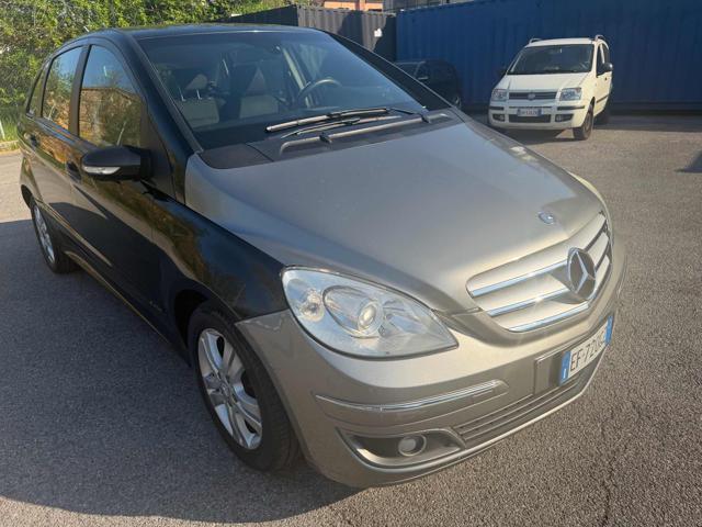 MERCEDES-BENZ B 180 CDI Premium senza nessun lavoro da fare