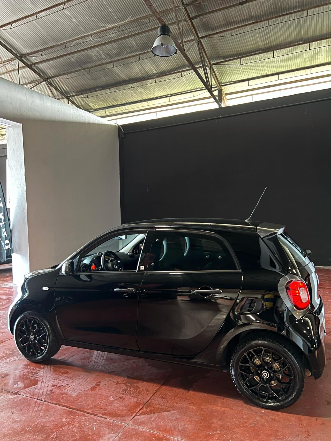 Smart ForFour 70 1.0 Prime