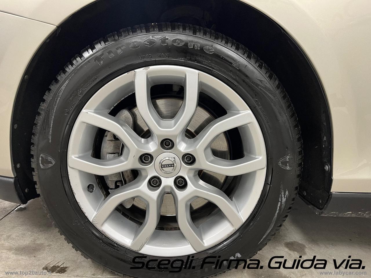 VOLVO V40 Cross Country D2 Geartronic Business