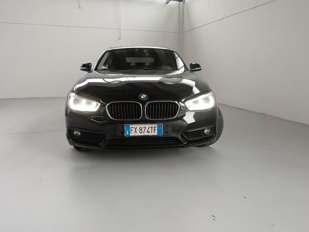 Bmw 118 118d 5p. Advantage