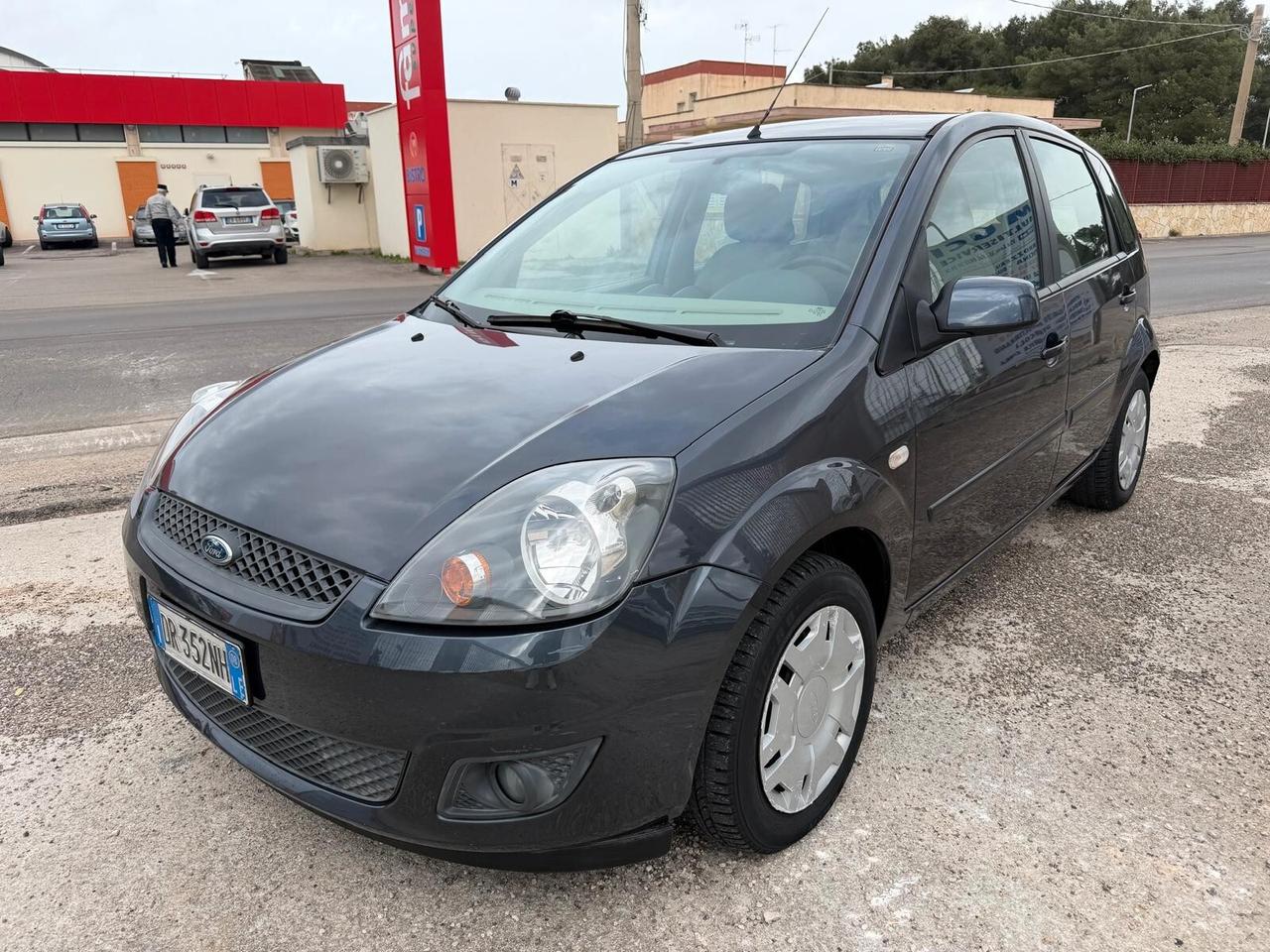 Ford Fiesta 1.4 DIESEL - 2008