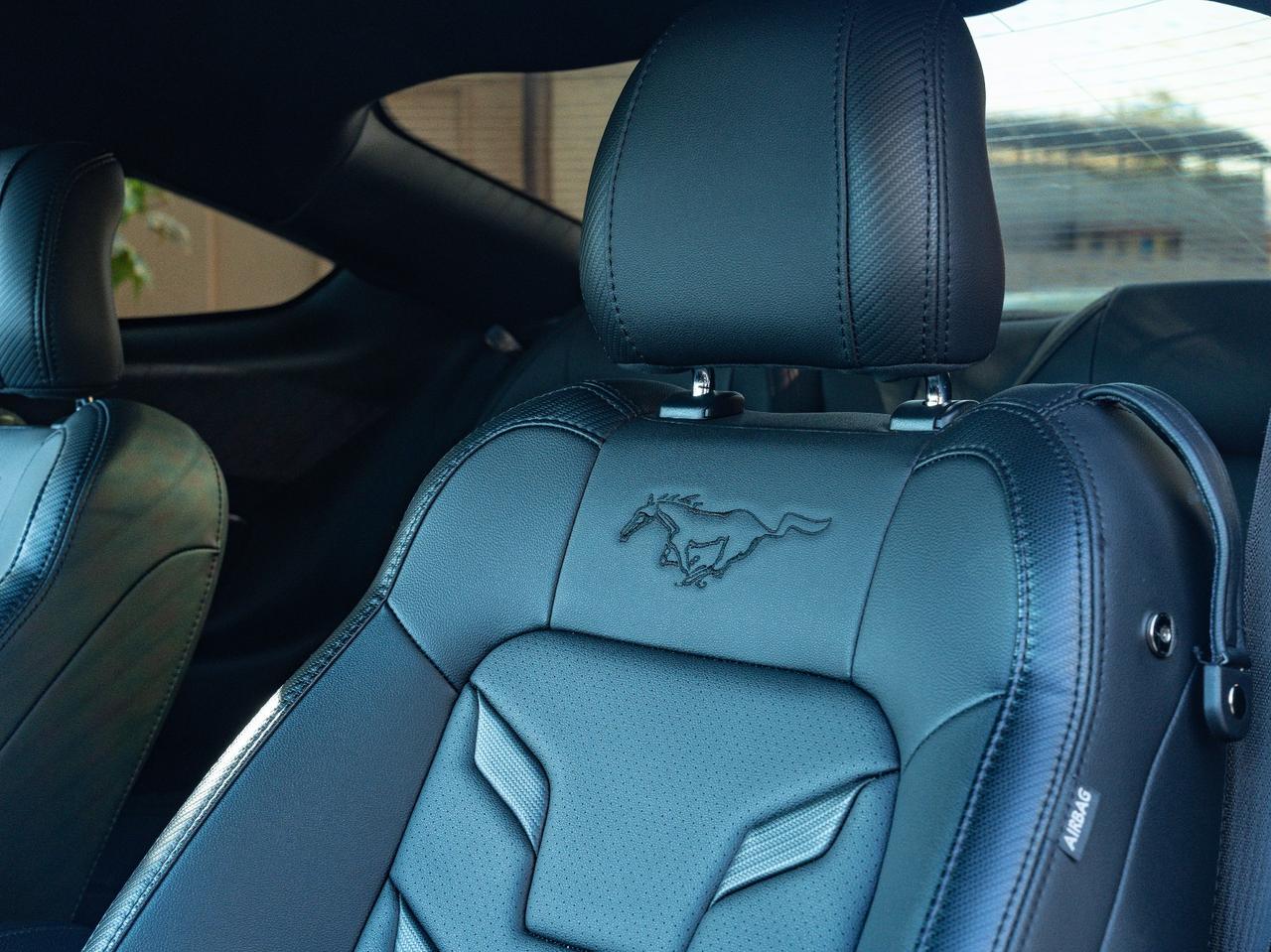 Ford Mustang 3.7 - V6 FASTBACK