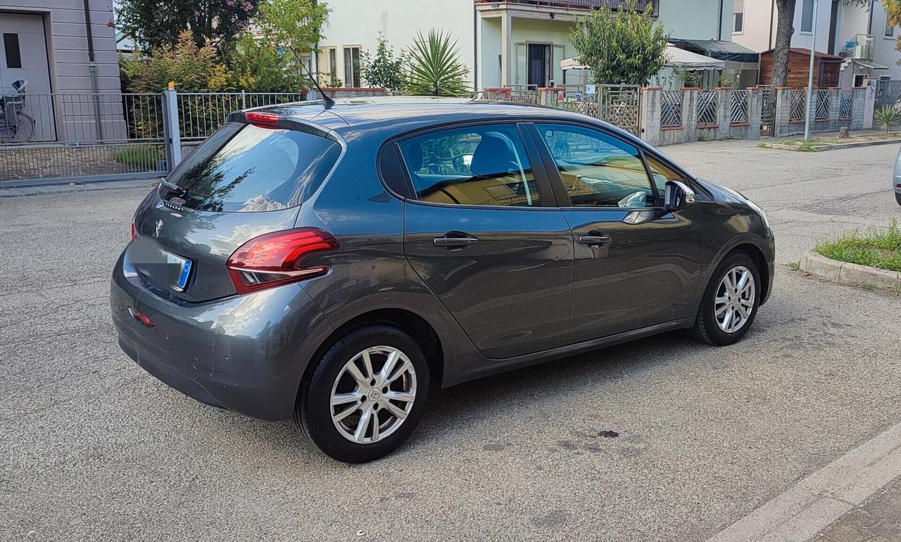 Peugeot 208 BlueHDi 75 5 porte Active