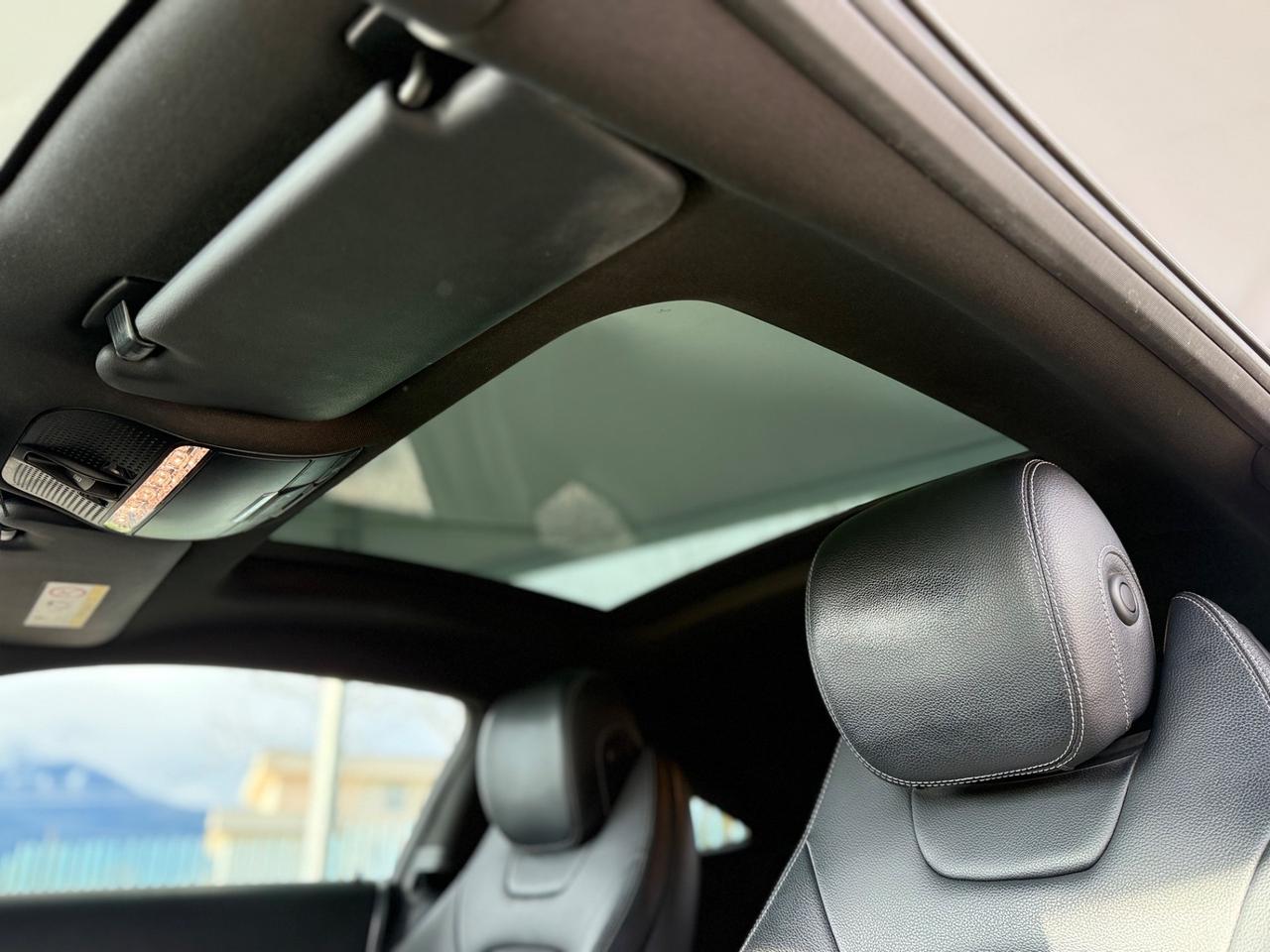 MERCEDES C 220 d Coupé Premium AMG *TETTO PRIVATO