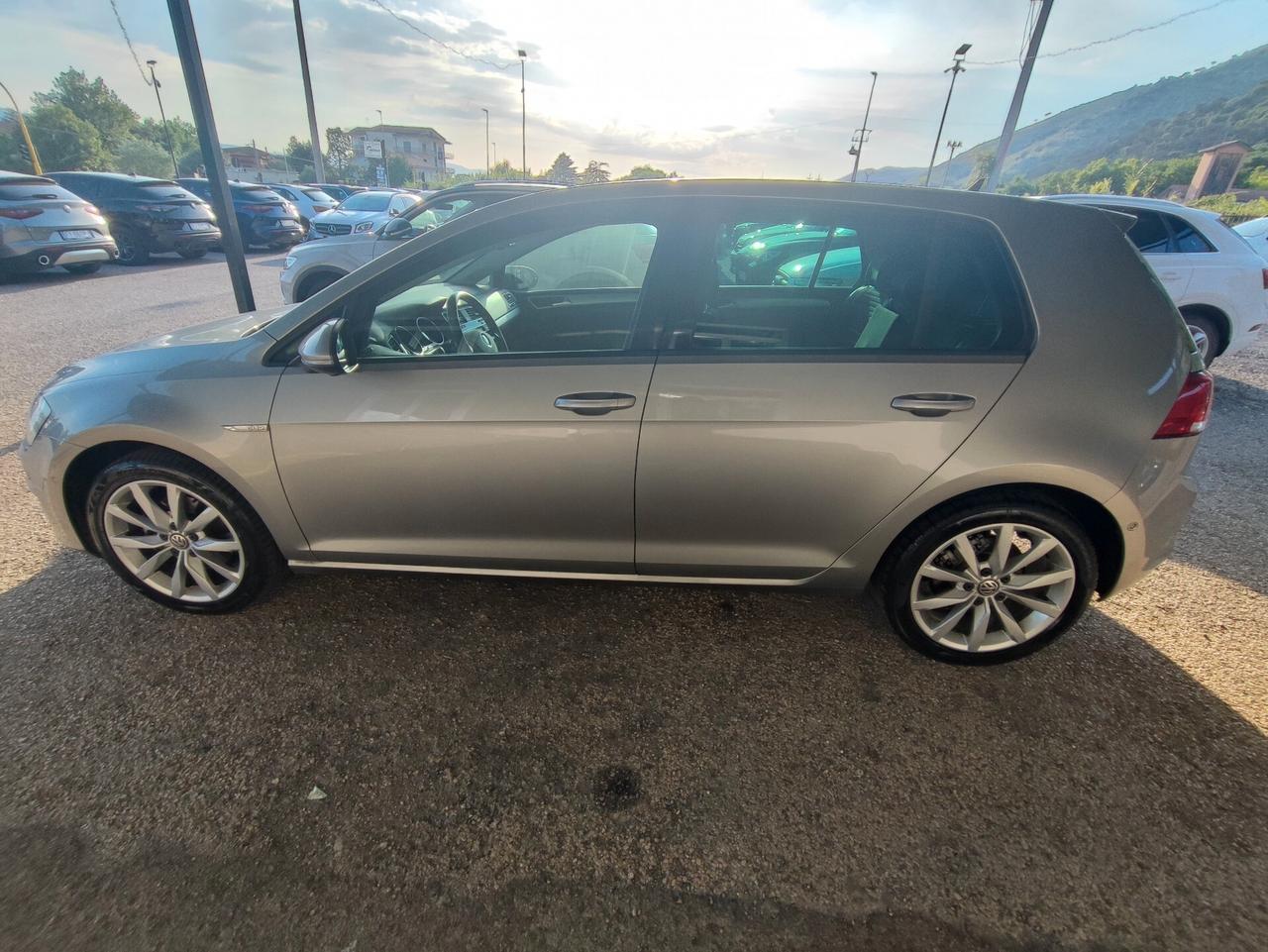 Volkswagen Golf 1.6 TDI 5p. 4MOTION Highline BlueMotion Technology
