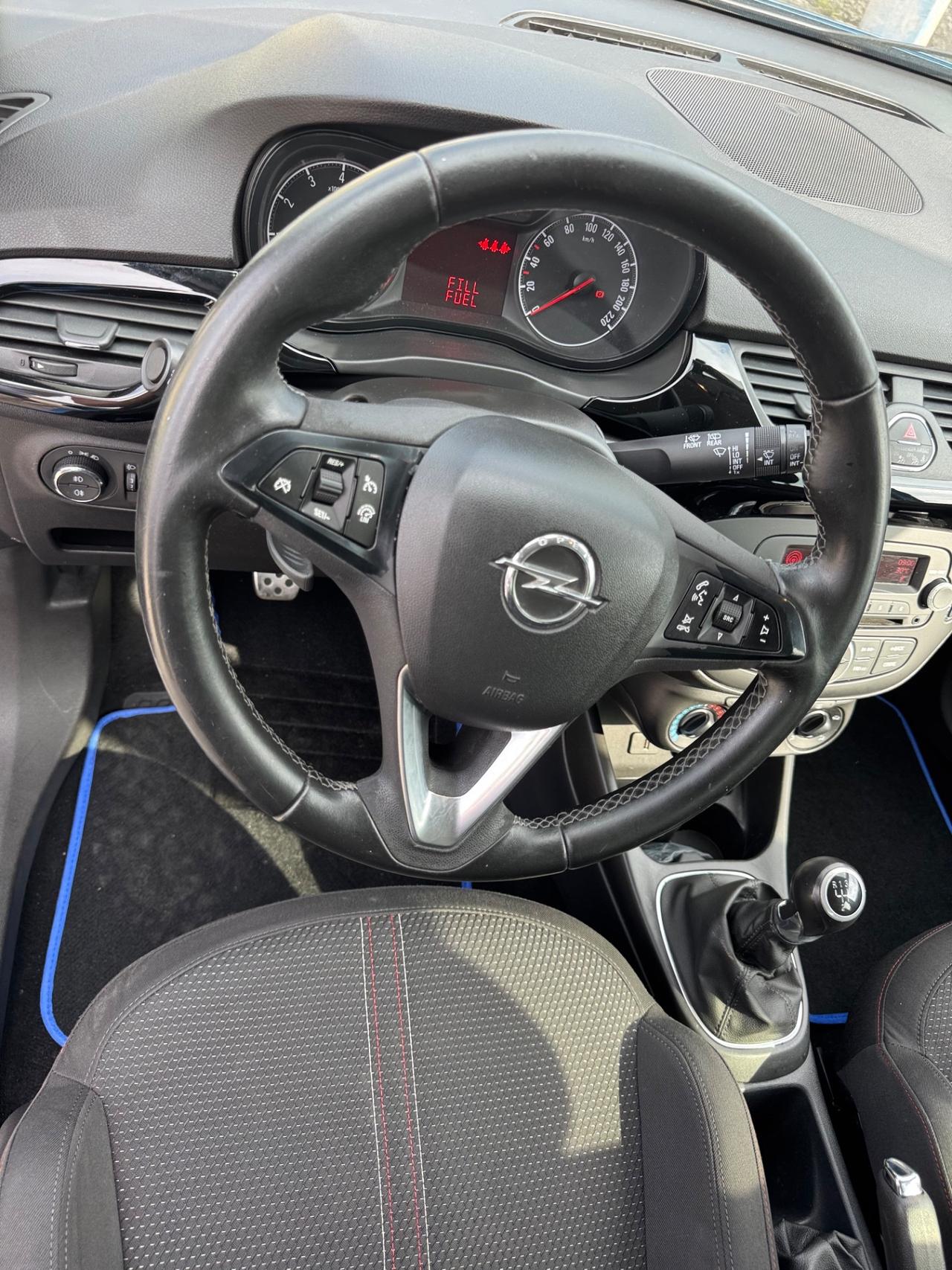 Opel Corsa 1.2 5 porte Innovation neopatentati