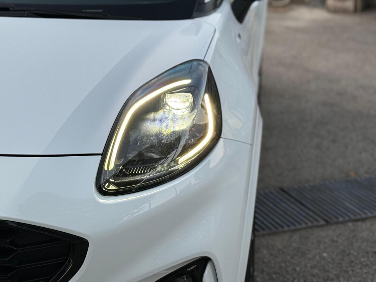 Ford Puma 1.0 EcoBoost Hybrid 125 CV S&S ST-Line X