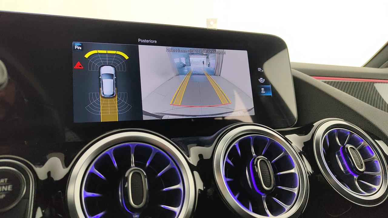 Mercedes-Benz GLA 220 d Premium 4matic auto