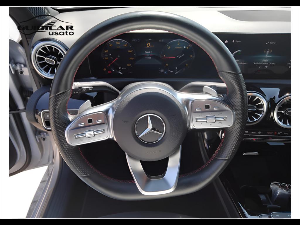 Mercedes-Benz Classe A - W177 2018 - A 180 d Premium auto