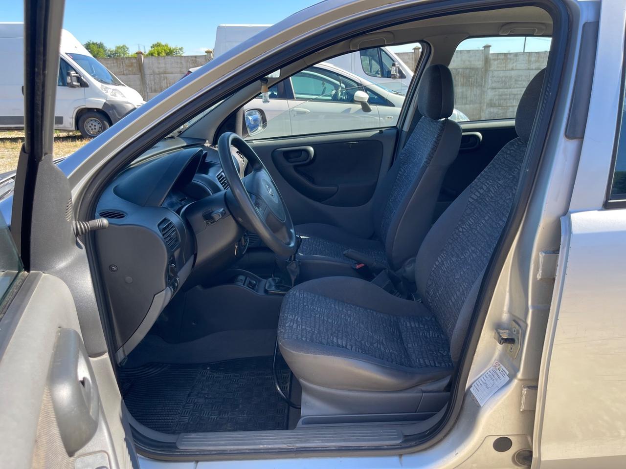 Opel Corsa 1.2 5 porte Comfort NJOY