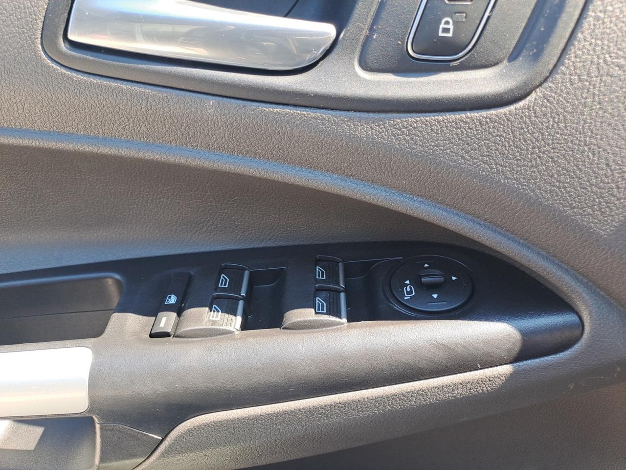 FORD Tourneo Connect 2ªs - Gran Tourneo Connect Active 1.5 EcoBlue 120 CV S&S Aut.