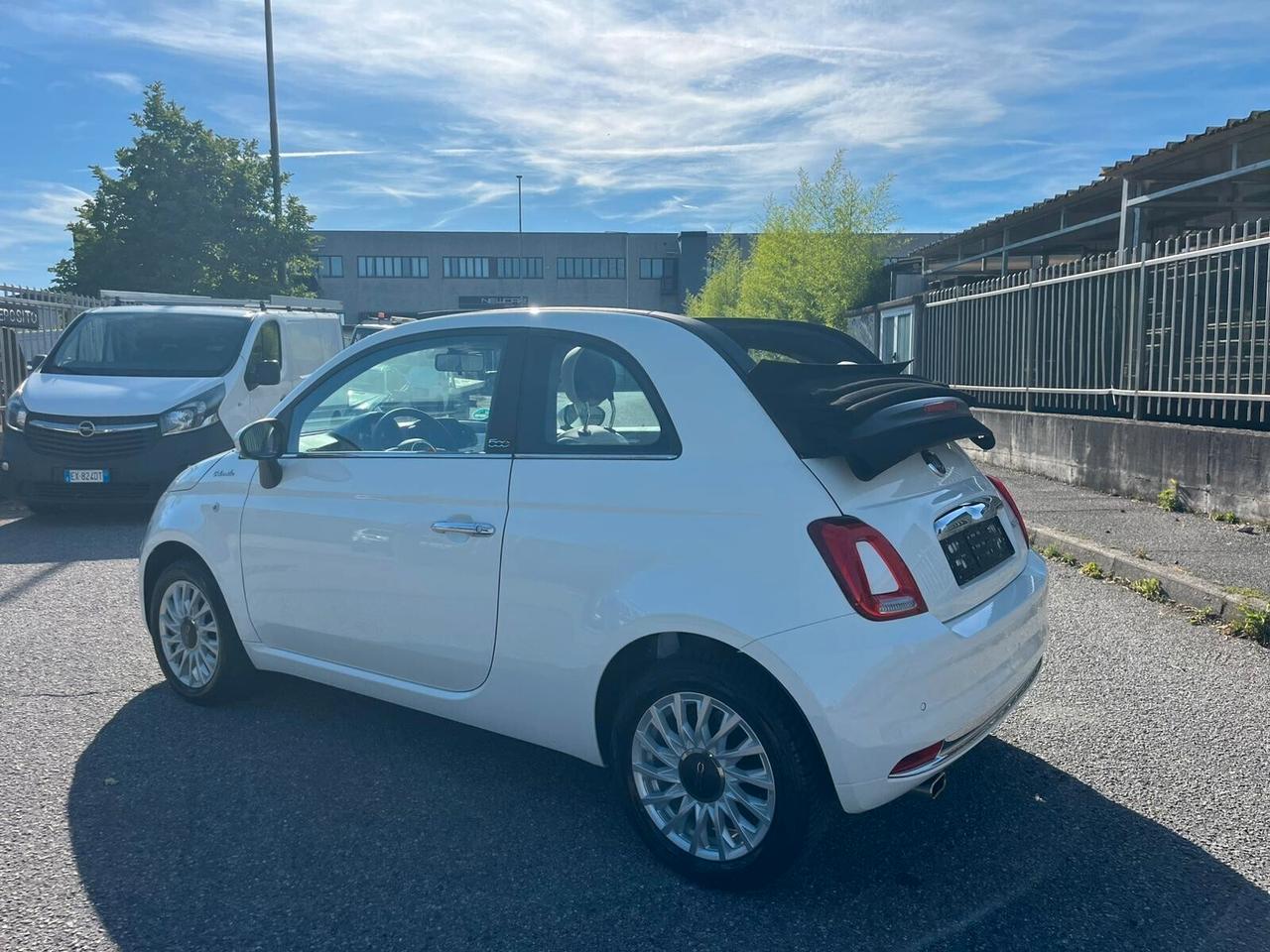 Fiat 500 CABRIO 1.0 HYBRID SOLO 25000 KM