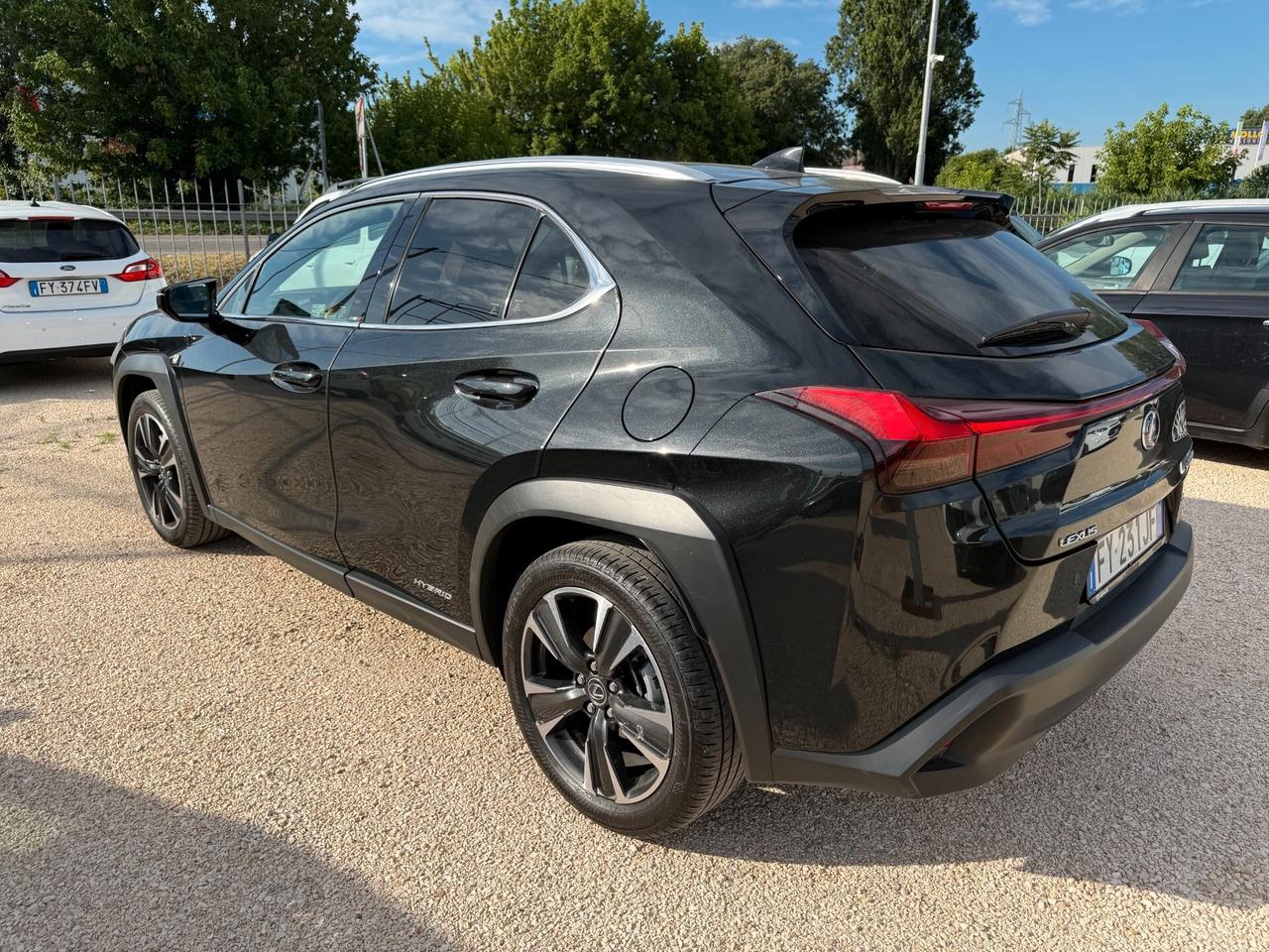 Lexus UX UX250H Hybrid Premium 184cv 2.0 2wd cvt my20