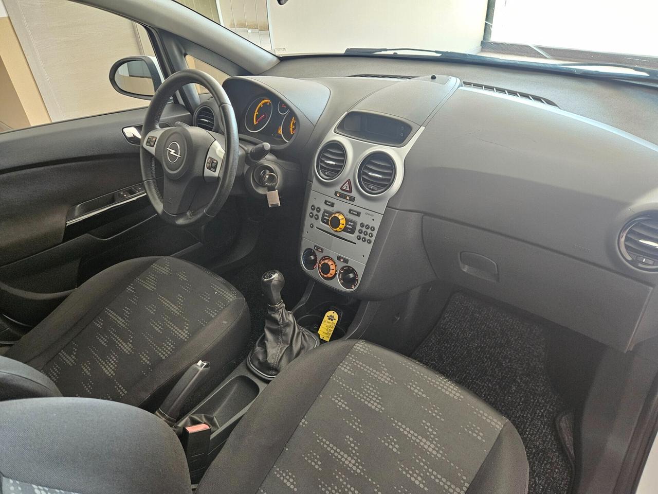 Opel Corsa 1.3 CDTI 95CV F.AP. 5 porte Cosmo