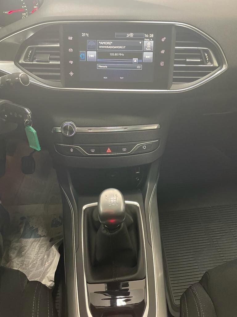 Peugeot 308 BlueHDi 120 SW Allure NAVI*LED*XENON UNICOPR