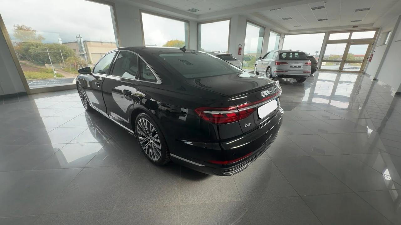 Audi A8 50 TDI 3.0 quattro tiptronic