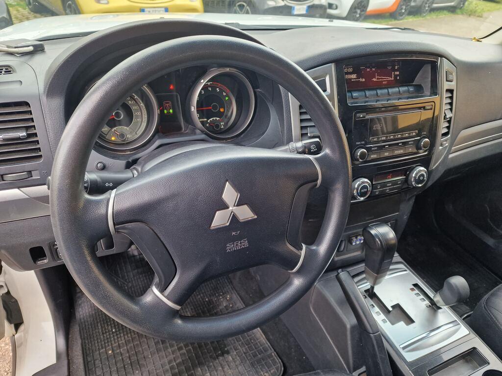 Mitsubishi Pajero 3 Porte 3.2 Involve Auto