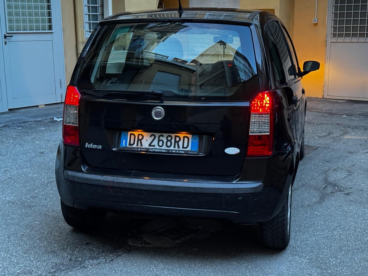 Fiat Idea 1.2 16V BlackLabel